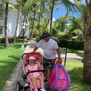 Meet your Posher, Idaelito